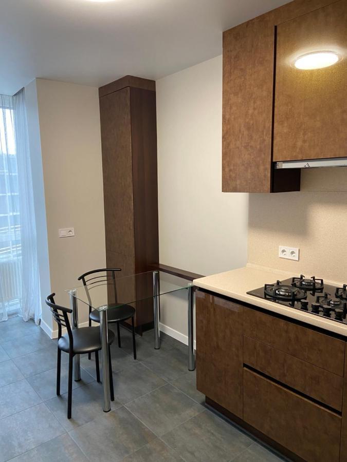 Crystal Apartaments Kiev Eksteriør billede