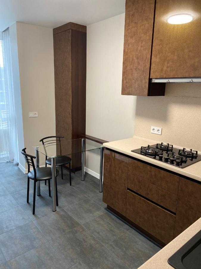 Crystal Apartaments Kiev Eksteriør billede